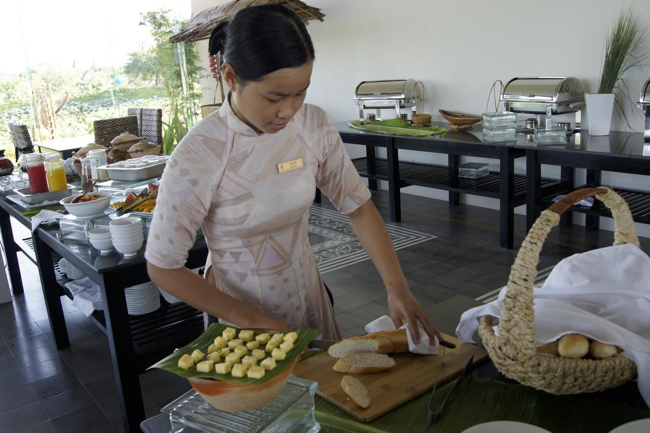 Mekong Riverside Boutique Resort & Spa Cái Bè Exterior foto